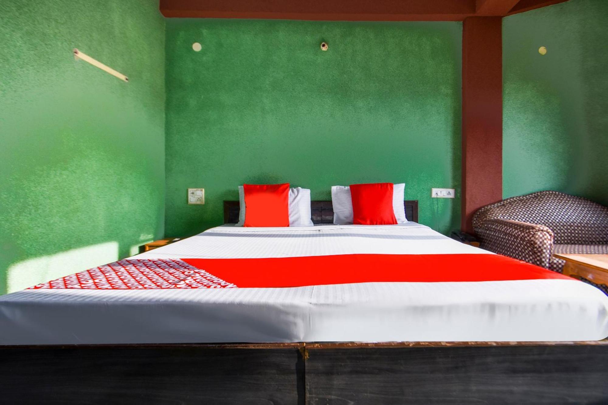 Oyo Flagship Vibes Hotel Nālāgarh Екстериор снимка